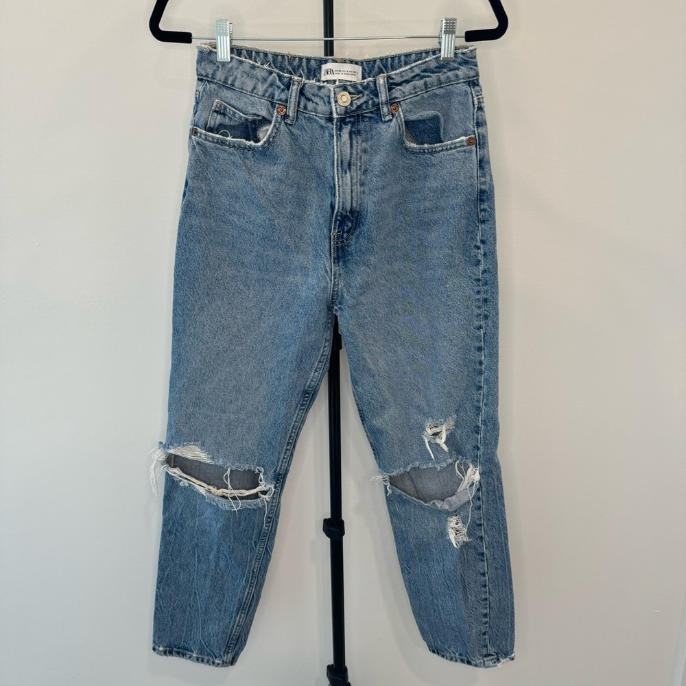 Zara | Mid Waist Ripped Straight Leg Jeans | Medium Blue | Size 6​